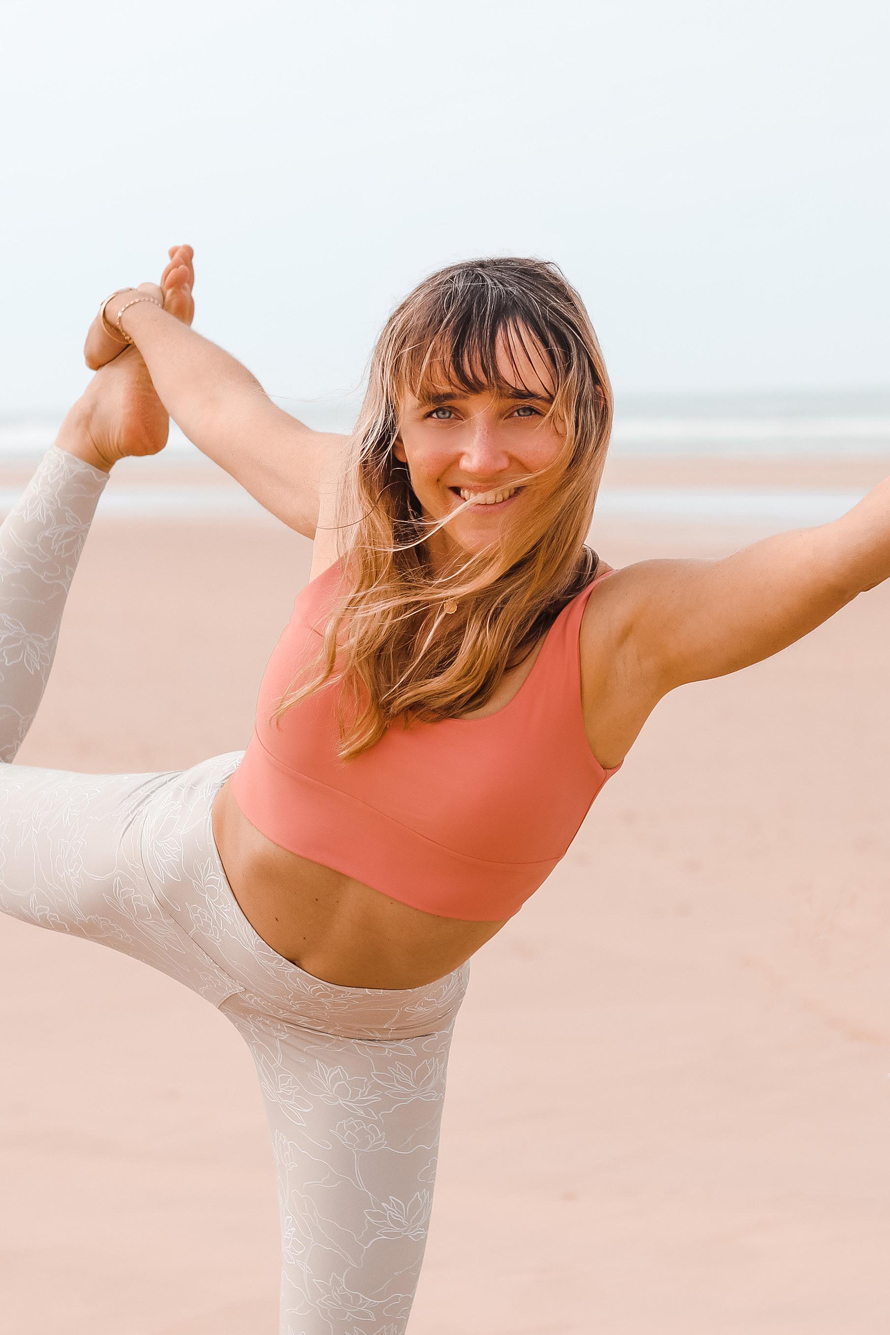 Sustainable yoga clothing made from ecological materials and fair production